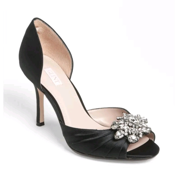 Glint Shoes - Glint heels in size 7.5 in a Black Satin m…